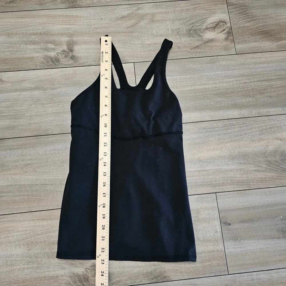 Lululemon Athletica Black Racerback Athletic Tank Top, size M
